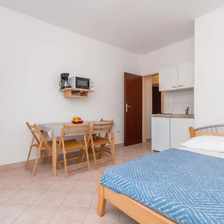 Апартаменты In Свети-Филип-и-Яков